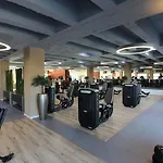 Vitalounge Sports & 3*