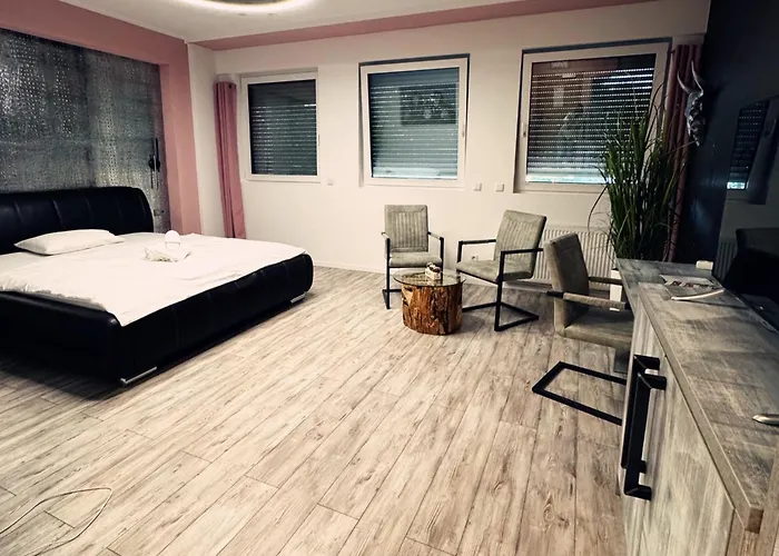 Vitalounge Sports & 3*